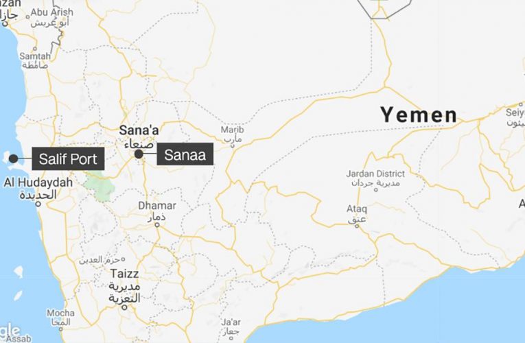 Saudi-led coalition intensifies Yemen air strikes, hits grains port