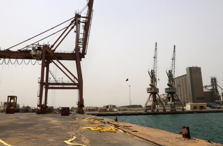 Fuel ship finally docks in Yemen’s Hodeidah port as blockade eases