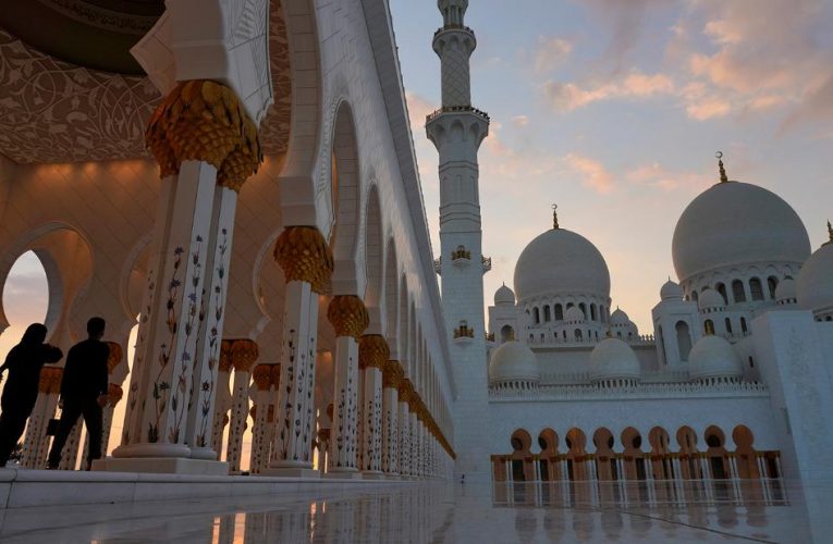 Abu Dhabi will only let vaccinated people into some public places