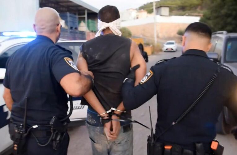 Israeli police recapture four of six escaped Palestinian prisoners