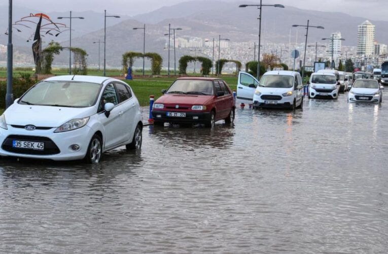 Extreme winds in Turkey kill 6 and injure 52