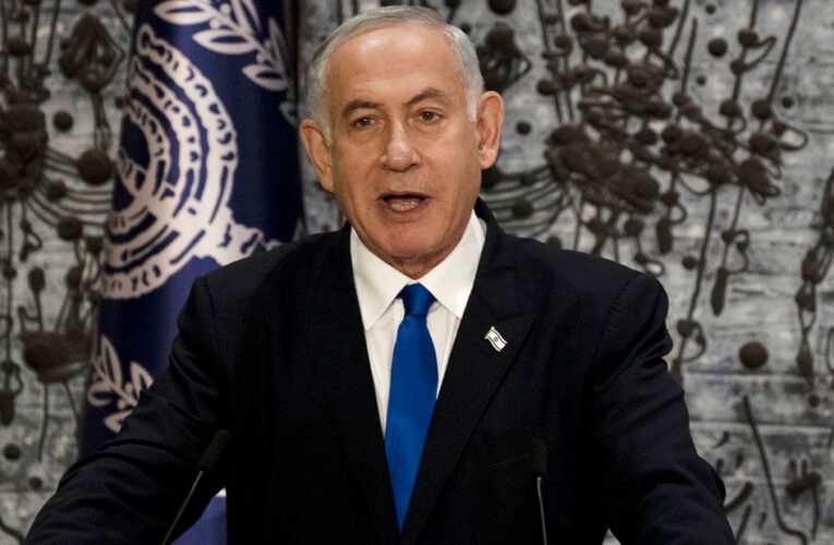 Netanyahu informs Israeli president he has formed government