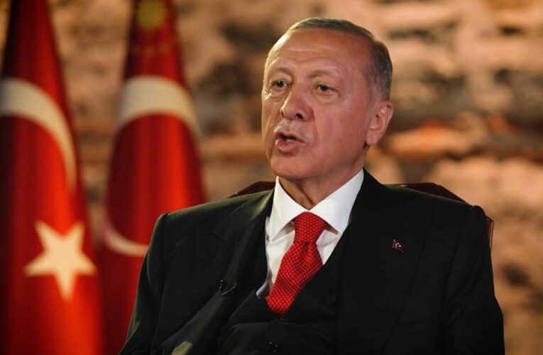 Erdogan hails ‘special relationship’ with Putin ahead of crucial runoff vote