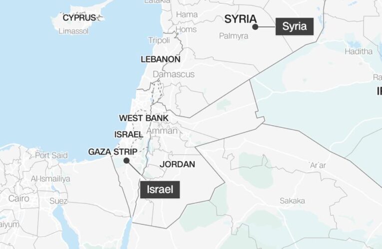 Israeli warplanes target Syrian air defense battery