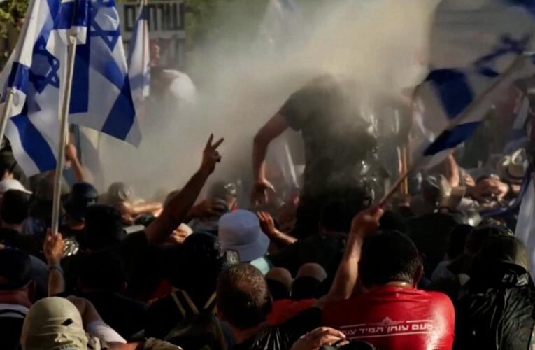 Israeli government passes law to limit Supreme Court power, defying mass protests