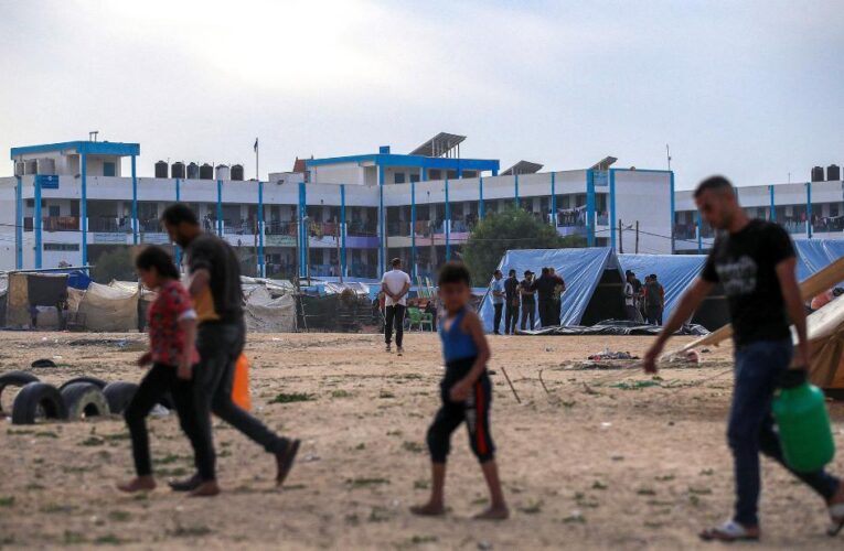 US strikes Iran-backed groups as Israel-Hamas war rages