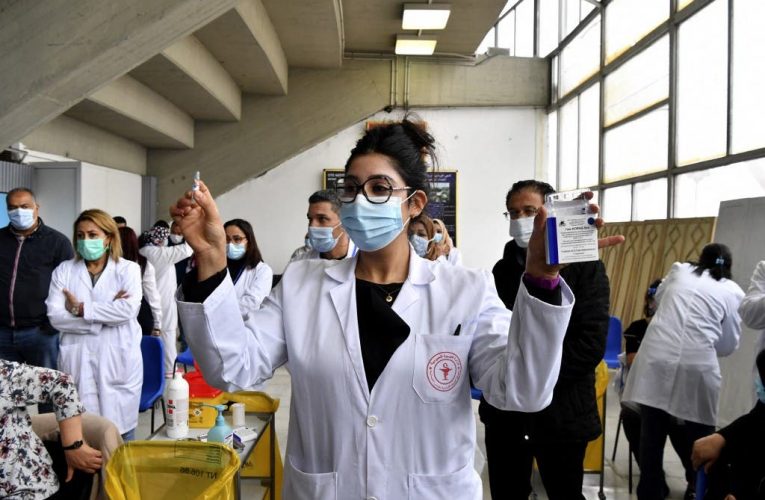 Tunisians Worry About The Pace of Immunisation