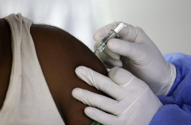 The UAE Calls Locals, Residents to Step up Vaccine Jab