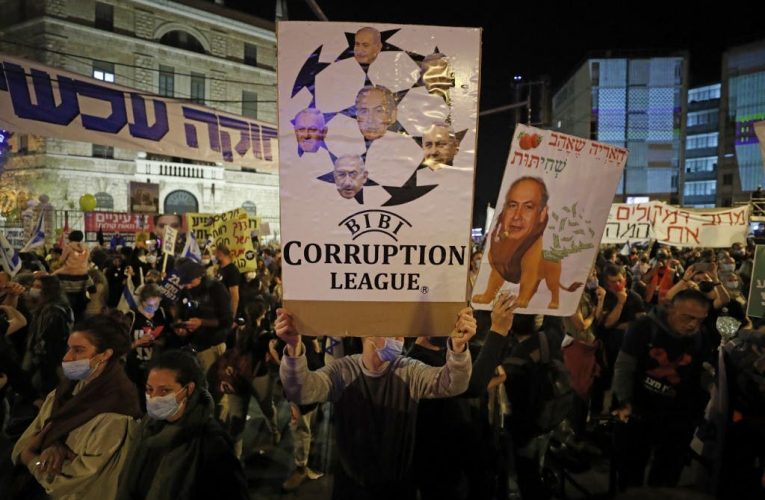 Protests Against Netanyahu Will Not Stop!