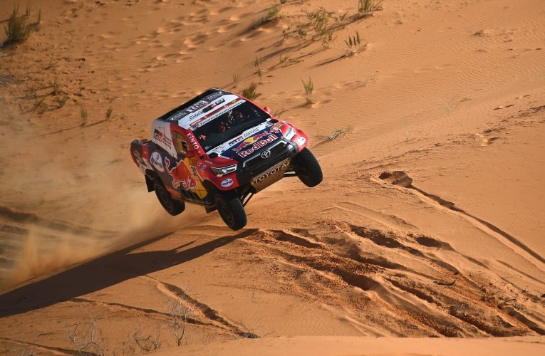 السعودية: انسحابات من رالي الشرقية بعد مصرع متسابق سعودي وإصابات شملت يزيد الراجحي