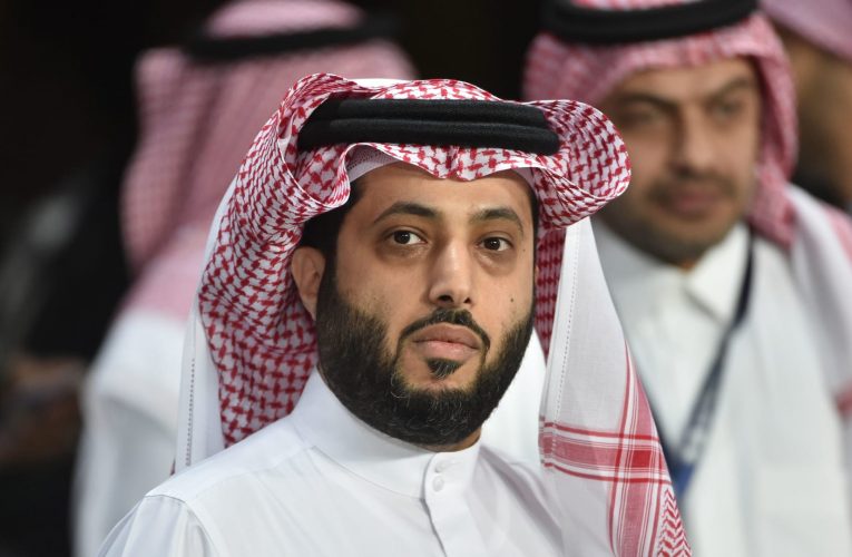 عودة كارتيرون للزمالك.. تركي آل الشيخ يوضح علاقته بالقضية ويؤكد: لم أزر مصر منذ فترة طويلة