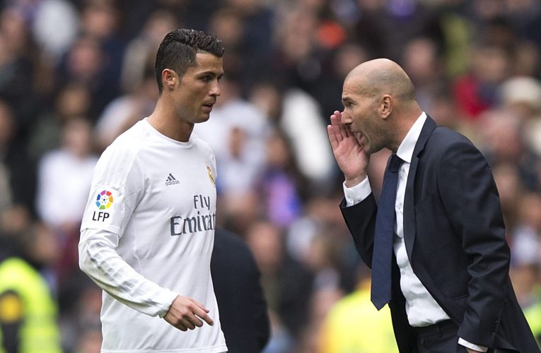 عودة “الصاروخ”.. زيدان يفجر مفاجأة بشأن انتقال كريستيانو رونالدو إلى ريال مدريد وبنزيما: لست المدرب أو الرئيس