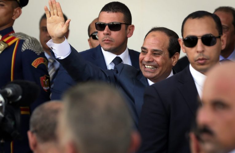 السيسي يكلف الحكومة بزيادة الحد الأدنى للأجور.. ووزير المالية: تكلف الموازنة 37 مليار جنيه
