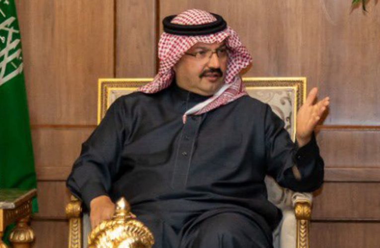 تداول تعليق “أثار نعرات قبلية” في السعودية بعد مباراة ناديين.. وأمير عسير يوجه