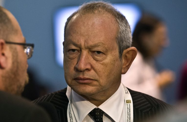 ساويرس يقارن السياسة النقدية بين مصر وتركيا بعد آخر إقالة لمحافظ المركزي التركي