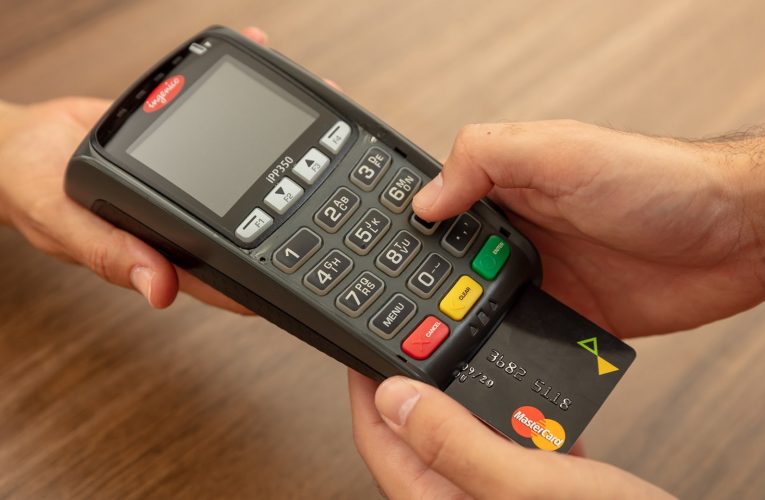 “ماستركارد” تطلق أداة تقيس بصمة الكربون بناء على ما يشتريه العملاء