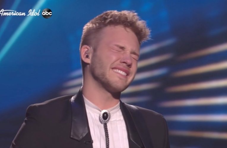 كاتي بيري وليونيل ريتشي يواسيان متسابق “أيدول” بعد نسيانه كلمات أغنية