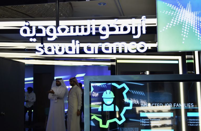 محادثات لبيع 1٪ من أرامكو السعودية لمستثمر أجنبي كبير.. ما الدول المرشحة؟