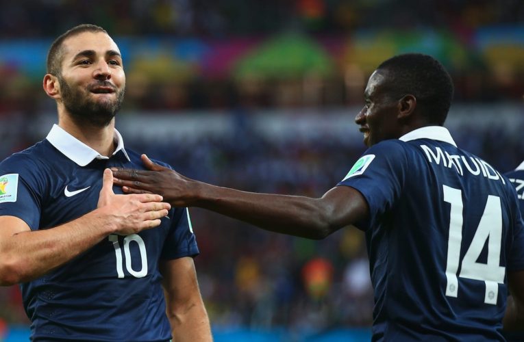 كريم بنزيما.. لماذا استبعدوه وكيف أعادوه لمنتخب فرنسا؟
