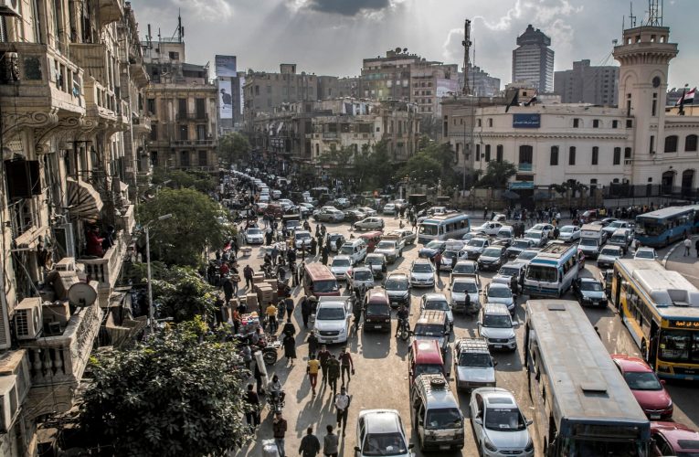 بين هيكل الرواتب والمزايا.. هذا ما تقدمه الشركات في مصر لموظفيها