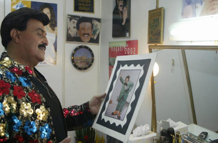 “أضواء المسرح تنطفئ”.. وفاة الفنان المصري سمير غانم أحد أبرز صناع البهجة