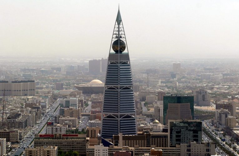بنك STC والبنك السعودي الرقمي.. السعودية تمنح رخصتين لبنكين رقميين برأس مال 4 مليارات ريال