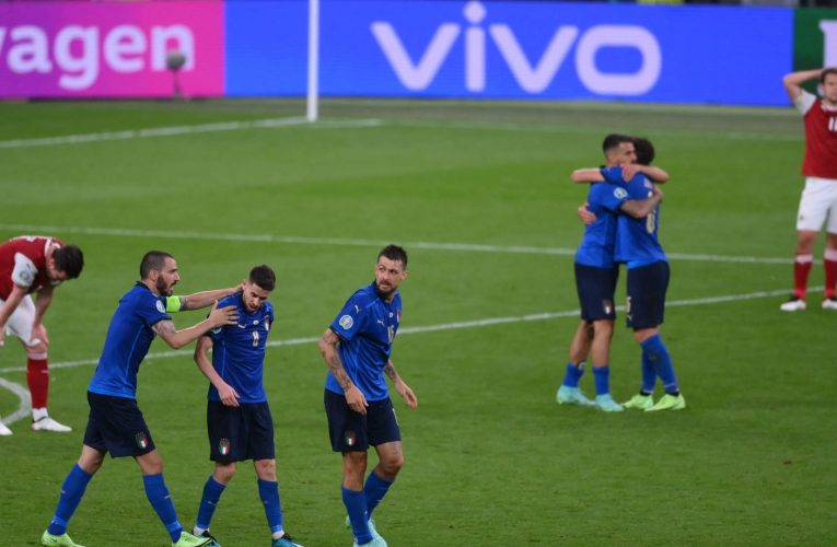 إيطاليا تقلق مشجعيها.. والنمسا تكسب القلوب