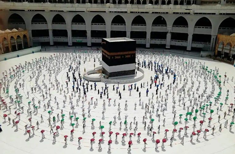 بأمر من “كورونا”.. لا حجاج من خارج السعودية لعام 1442 هـ