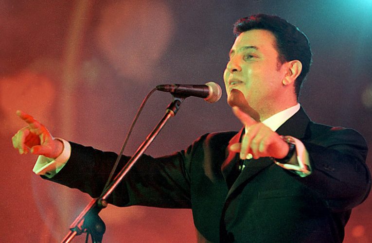 قبل يوم من تعرضه لوعكة صحية.. هذا ما قاله هاني شاكر لـ CNN بالعربية وحقيقة وضعه الصحي