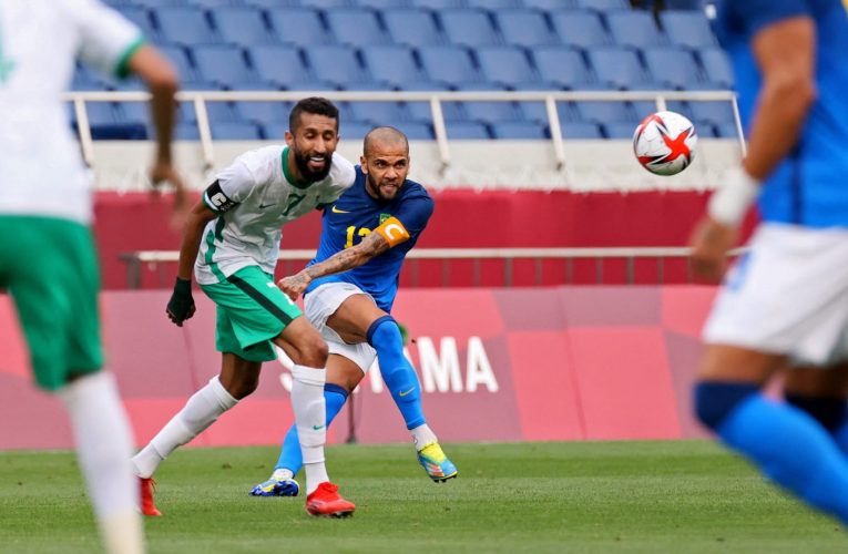 أمام داني ألفيس.. السعوديان سلمان الفرج وعبدالرحمن غريب يستعرضان مهاراتهما