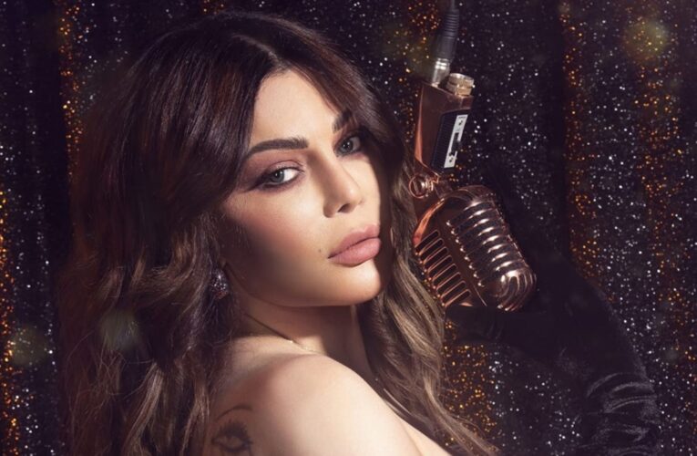 هيفاء وهبي تلهب حماس المتابعين بصور جريئة قبيل حفلها في الساحل الشمالي