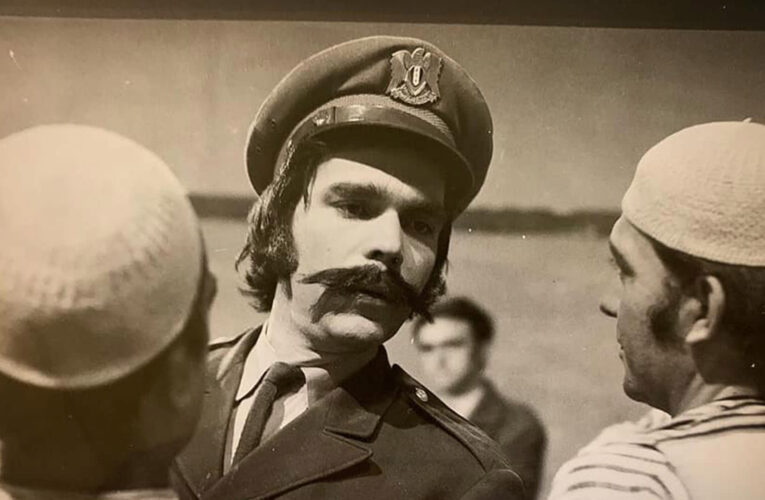 صور نادرة لـ”الأسطورة” ياسر العظمة تحظى بتفاعل كبير من جمهوره