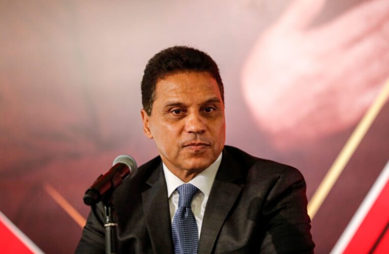 إقالة حسام البدري وجهازه من تدريب منتخب مصر