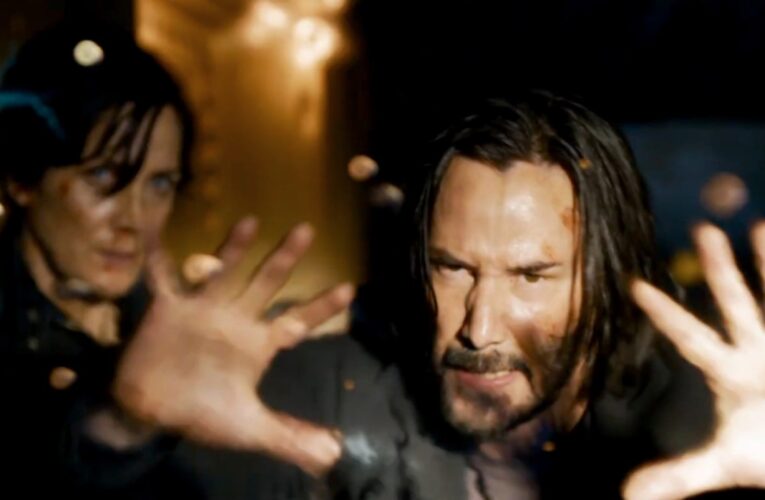 فيلم طال انتظاره.. كيانو ريفز يعود بدور “نيو” في سلسلة أفلام “ماتريكس” الشهيرة