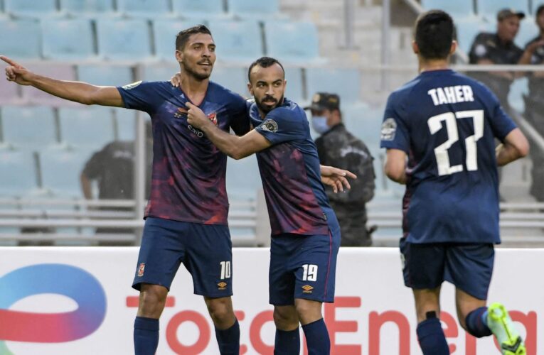 “مفاجأة” استبعاد شريف وأفشة من قائمة منتخب مصر تثير جدلًا