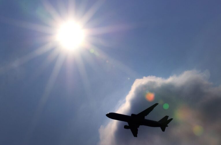 منظمة “إياتا” تتوقع أن تصل خسائر الطيران إلى 51.8 مليار دولار في 2021