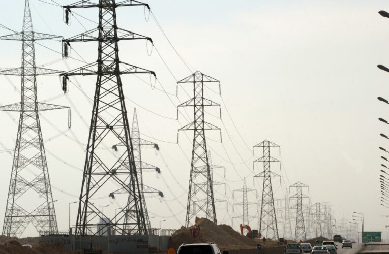 1.8 مليار دولار تكلفة الربط الكهربائي بين مصر والسعودية