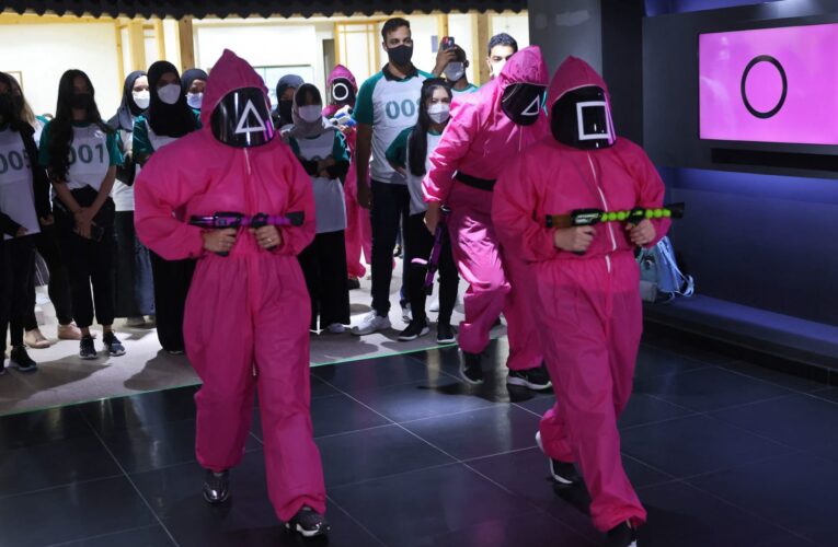 إقامة تحديات “Squid Game” في أبوظبي.. بدون عقوبات مميتة