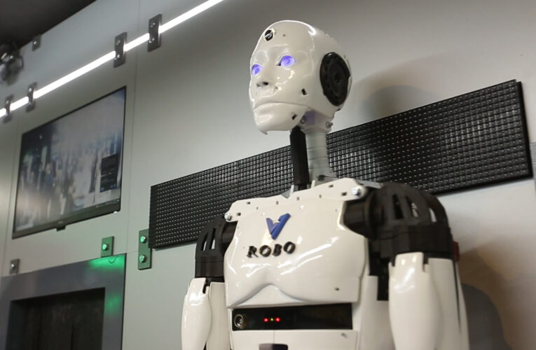 روبوت المهمات الصعبة.. اتصالات تكشف عن ابتكار بتقنية الجيل الخامس