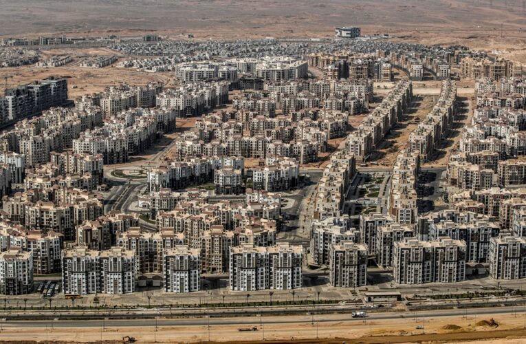 زيادة في أسعار الحديد والأسمنت في مصر.. ومطور: ارتفاع مرتقب في العقارات