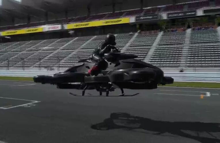 بقيمة 680 ألف دولار.. شاهد كيف تحلق هذه الدراجة الهوائية بسرعة 100 كيلومتر