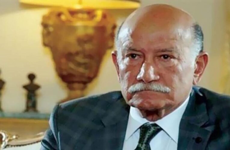 اختتم حكايته مع الزمان.. رحيل الفنان المصري أحمد خليل