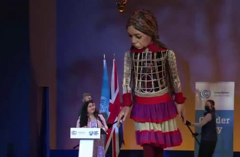 تمثل لاجئة سورية.. “أمل الصغيرة” تدعو قادة العالم لـ”زراعة المستقبل”