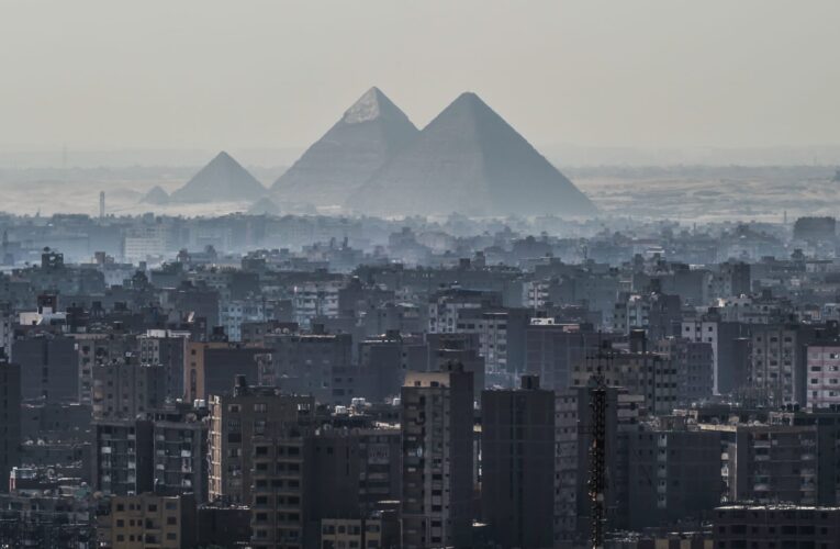 مصر.. تراجع التضخم السنوي في أكتوبر وخبراء يفسرون لـCNN السبب