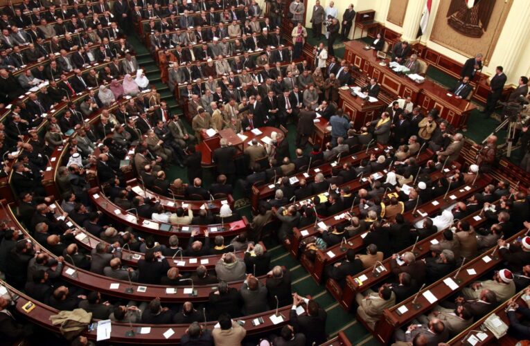 بسبب مسرحية “المومس الفاضلة”.. نائب مصري يطلب وزيرة الثقافة لإحاطة في البرلمان