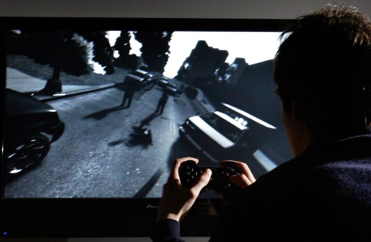 ما حكم بيع وشراء ألعاب إلكترونية “مرعبة”؟… عضو بـ”كبار العلماء” السعودية يجيب