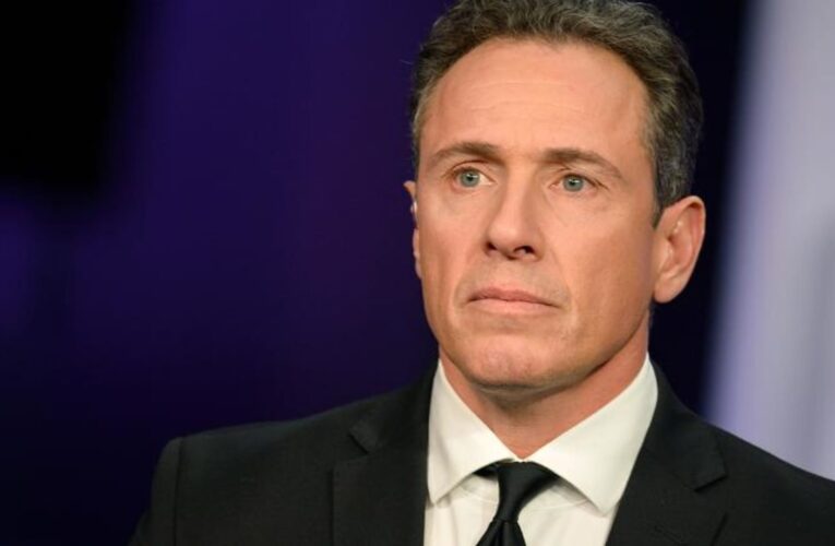 CNN تعلق عمل مقدم البرامج كريس كومو إلى أجل غير مسمى