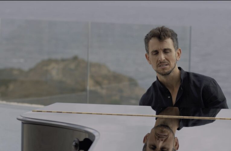 عازف البيانو زيد ديراني: فخور بـ”موسيقتي” والتعاون مع ريتشارد كليدرمان كان الحلم