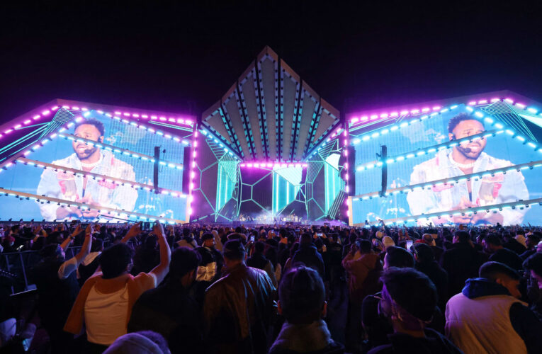 “أضخم مهرجان موسيقي بالشرق الأوسط”.. السعودية تستضيف أكثر من 700 ألف شخص على مدار 4 أيام