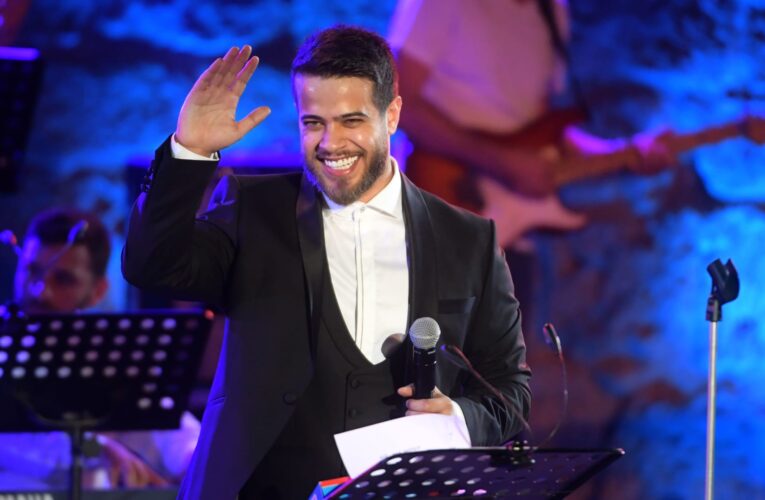 أدهم النابلسي ليس الوحيد.. مغنون عرب اعتزلوا لأسبابٍ دينية خلال السنوات الأخيرة